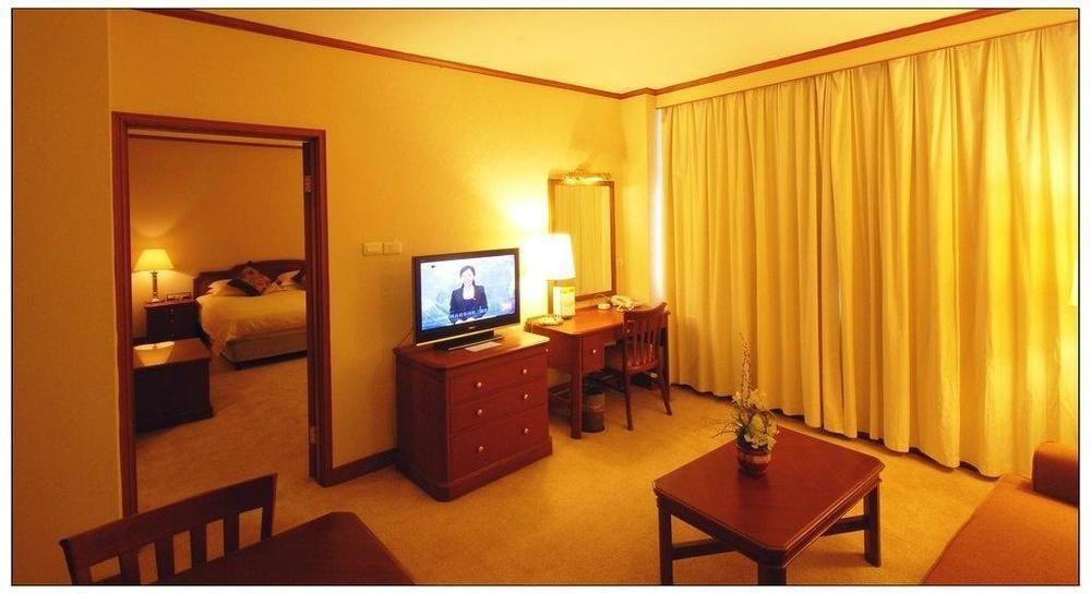 Wuxi Grand Hotel Extérieur photo