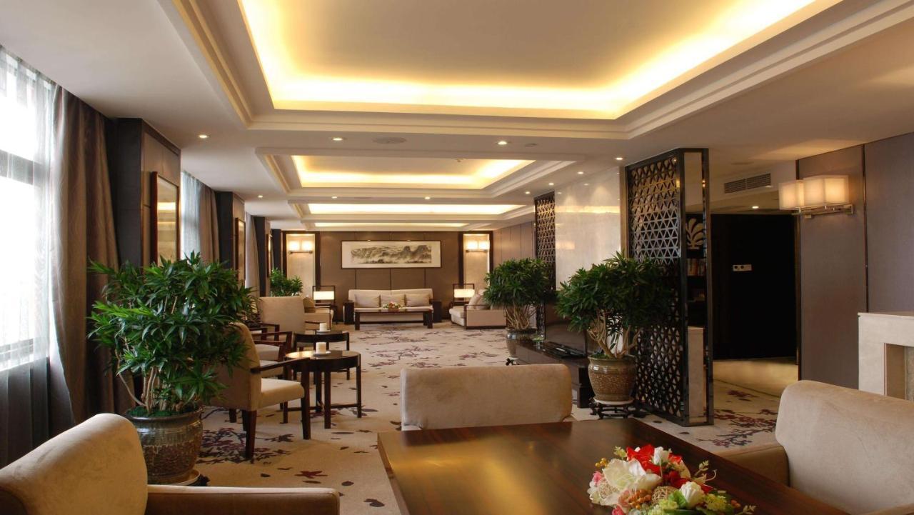 Wuxi Grand Hotel Extérieur photo